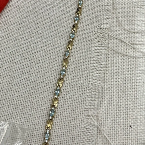 ✨ Vintage Sterling Silver & Gold-Plated Blue Gemstone Bracelet